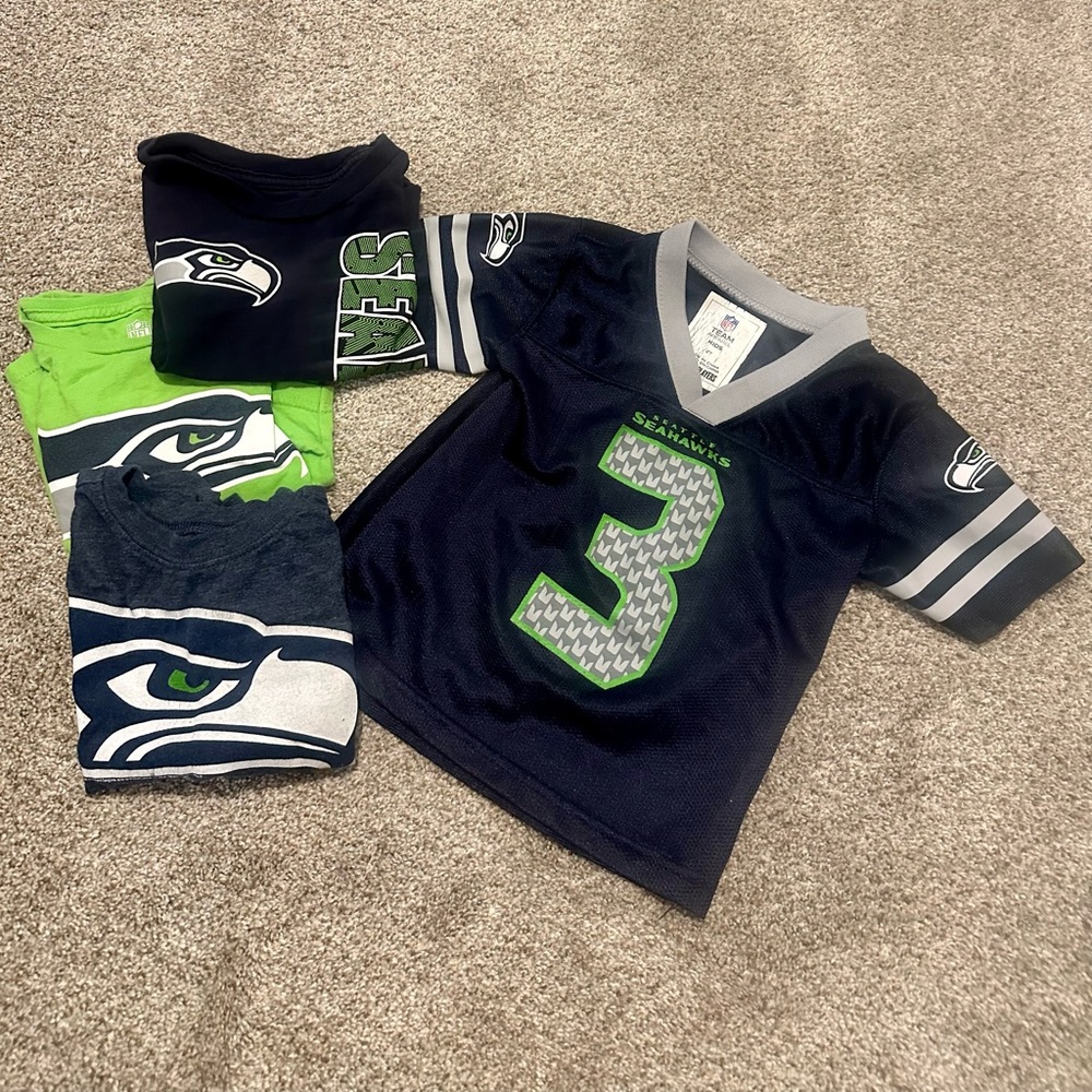 Toddler Seahawks gear